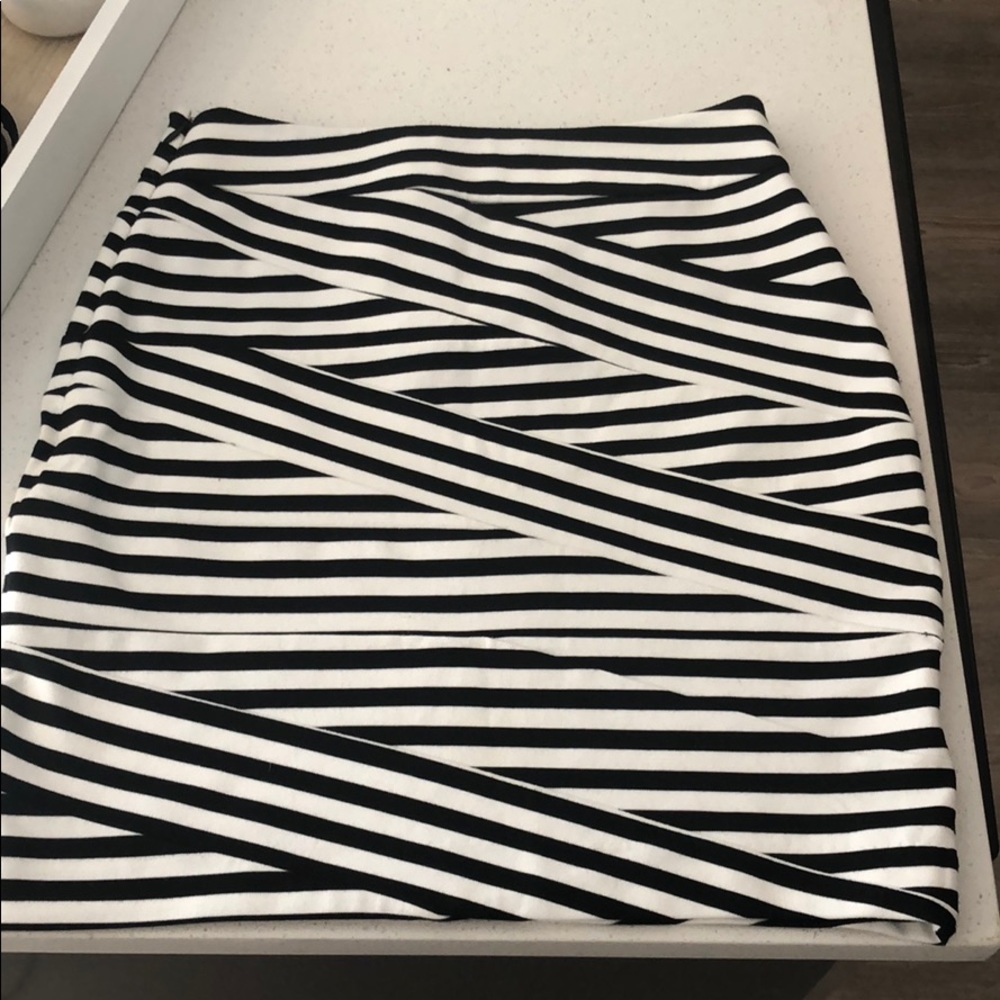 Express high waisted skirt